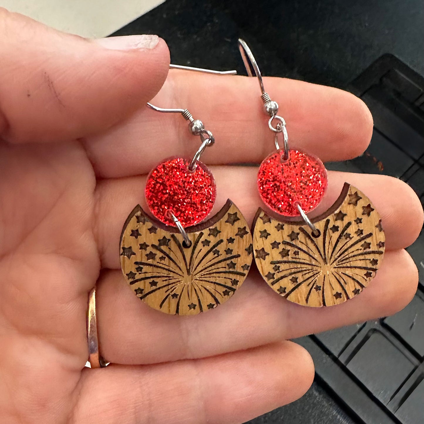 4th of July Sparkle Earrings - Glowforge