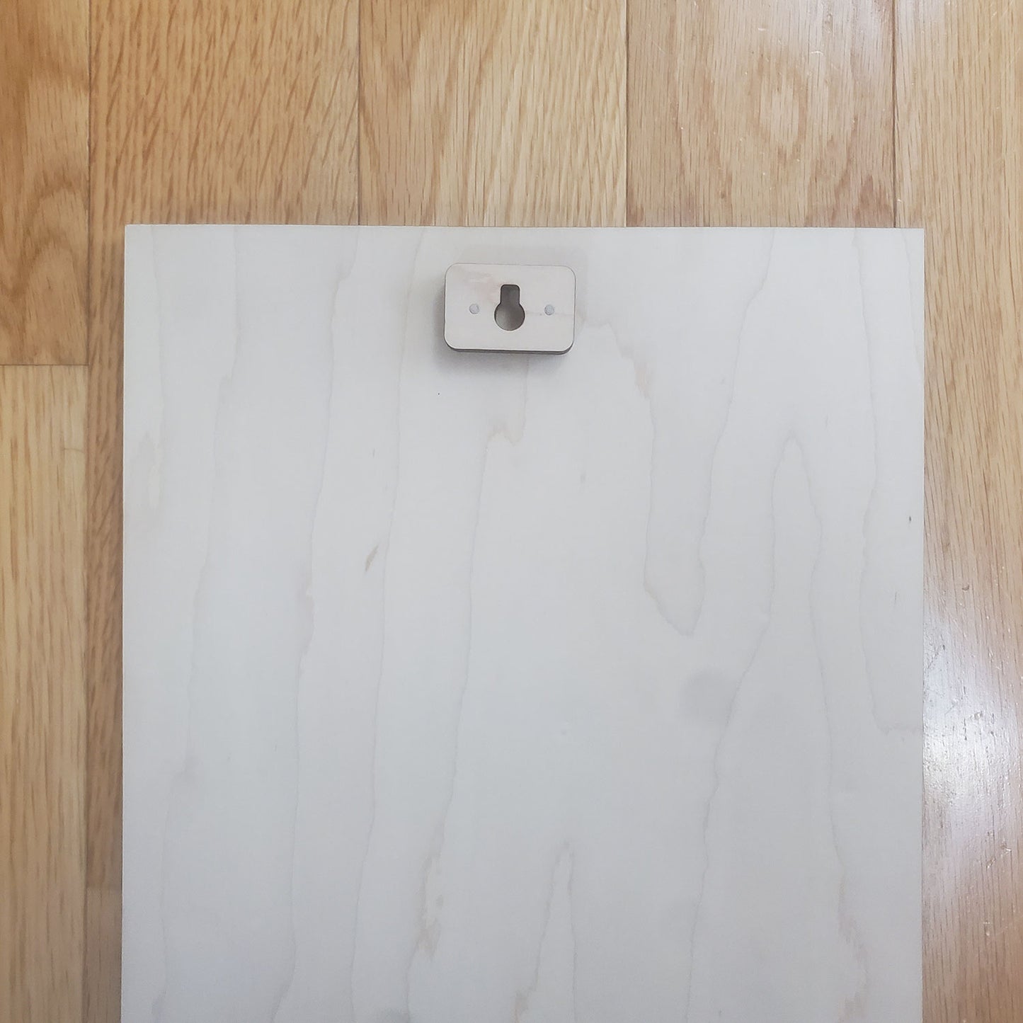 Keyhole Hangers (Set of 4)