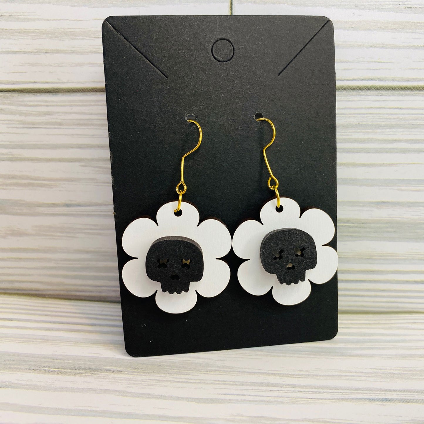 Retro Vintage Skull Flower Spooky Halloween Dangle Earrings