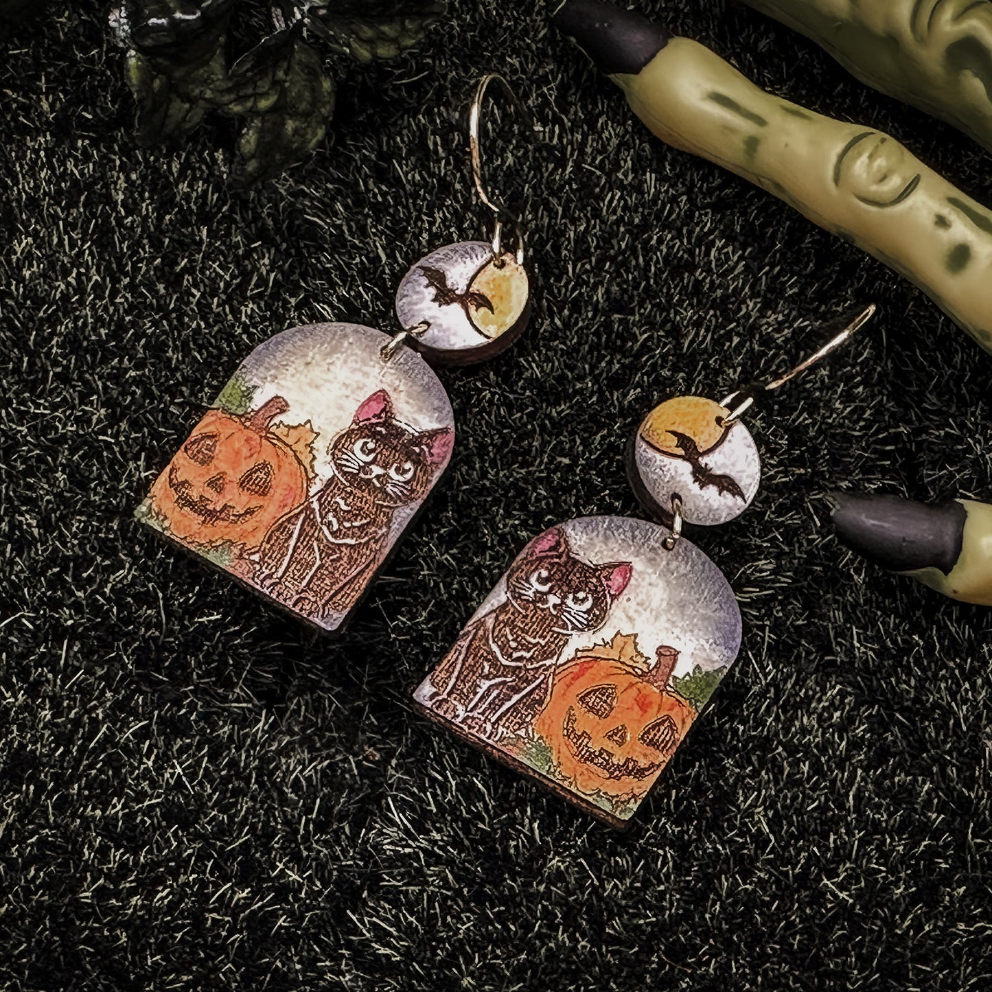 Black Cat and Jack O' Lantern Halloween Earrings - Glowforge