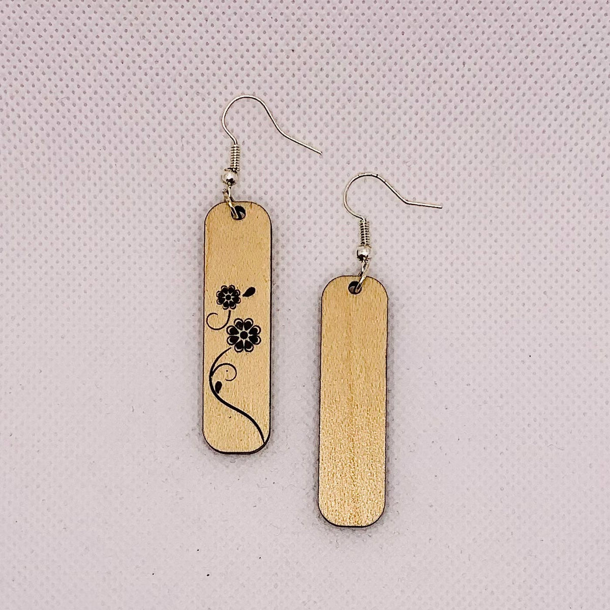 Daisy Filigree Bar Earrings - Glowforge