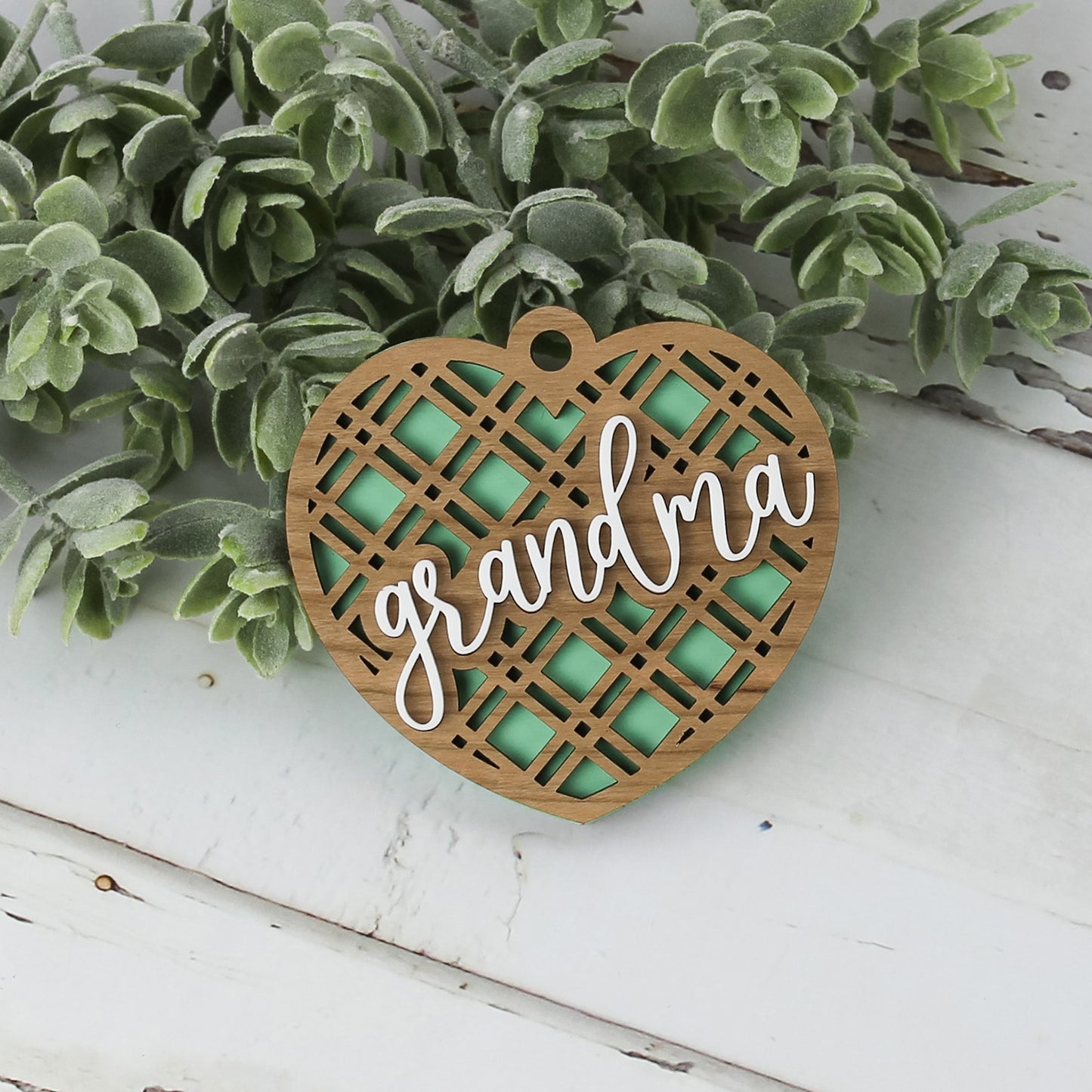 Diagonal Plaid Heart Gift Tag for Grandma - Mother's Day Gift Tag