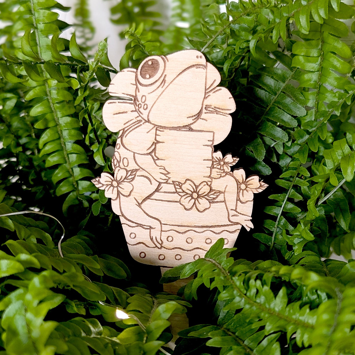 Funny Frog with a Plate for Custom Text - Garden Stake Topper - Glowforge