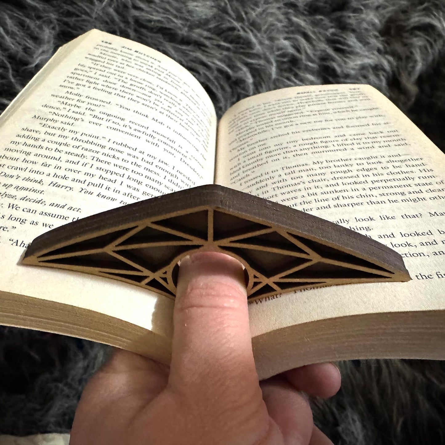Geometric Book Rest or Tablet Stand with Matching Page Holder - Glowforge
