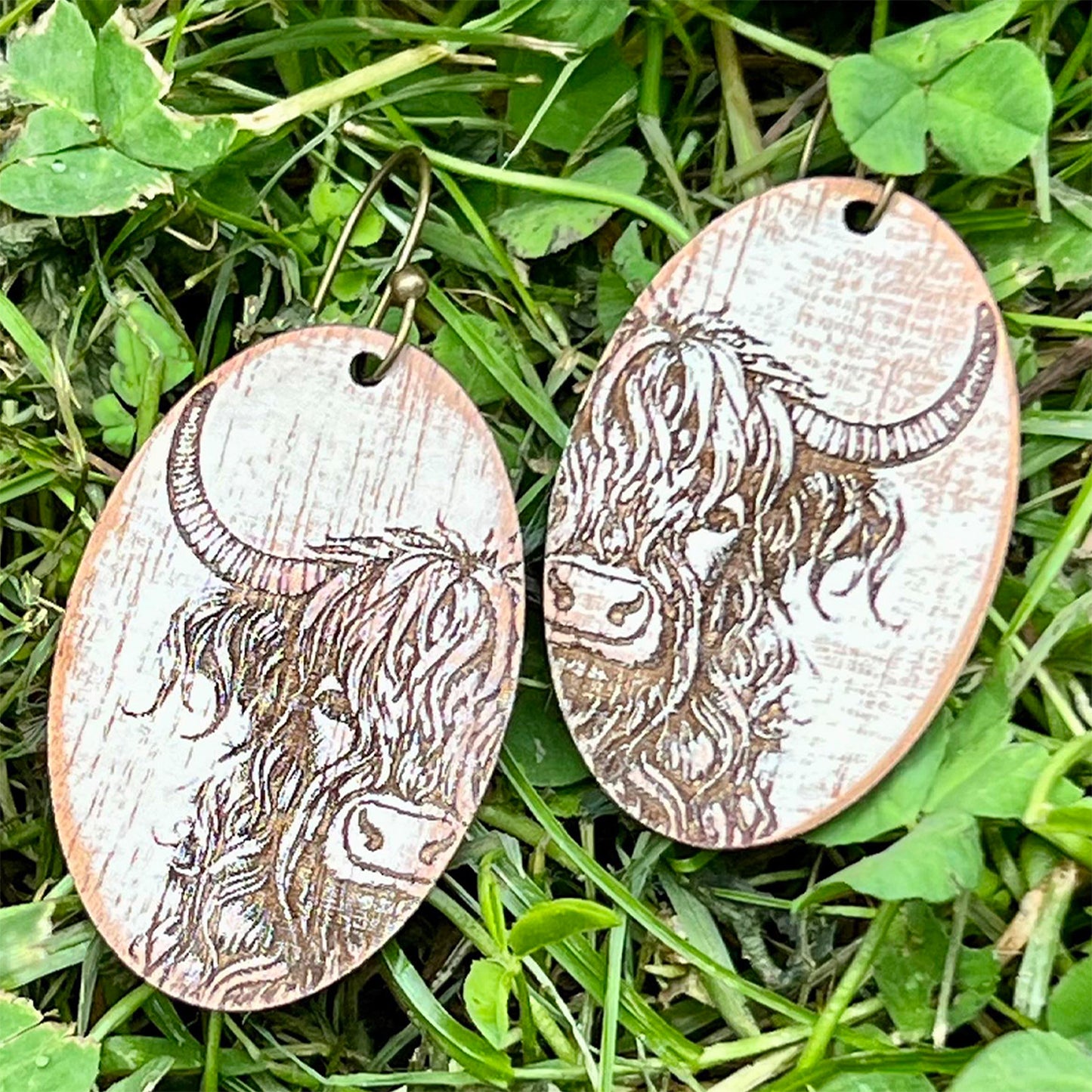 Highland Cow Farm Animal Dangle Earrings - Glowforge