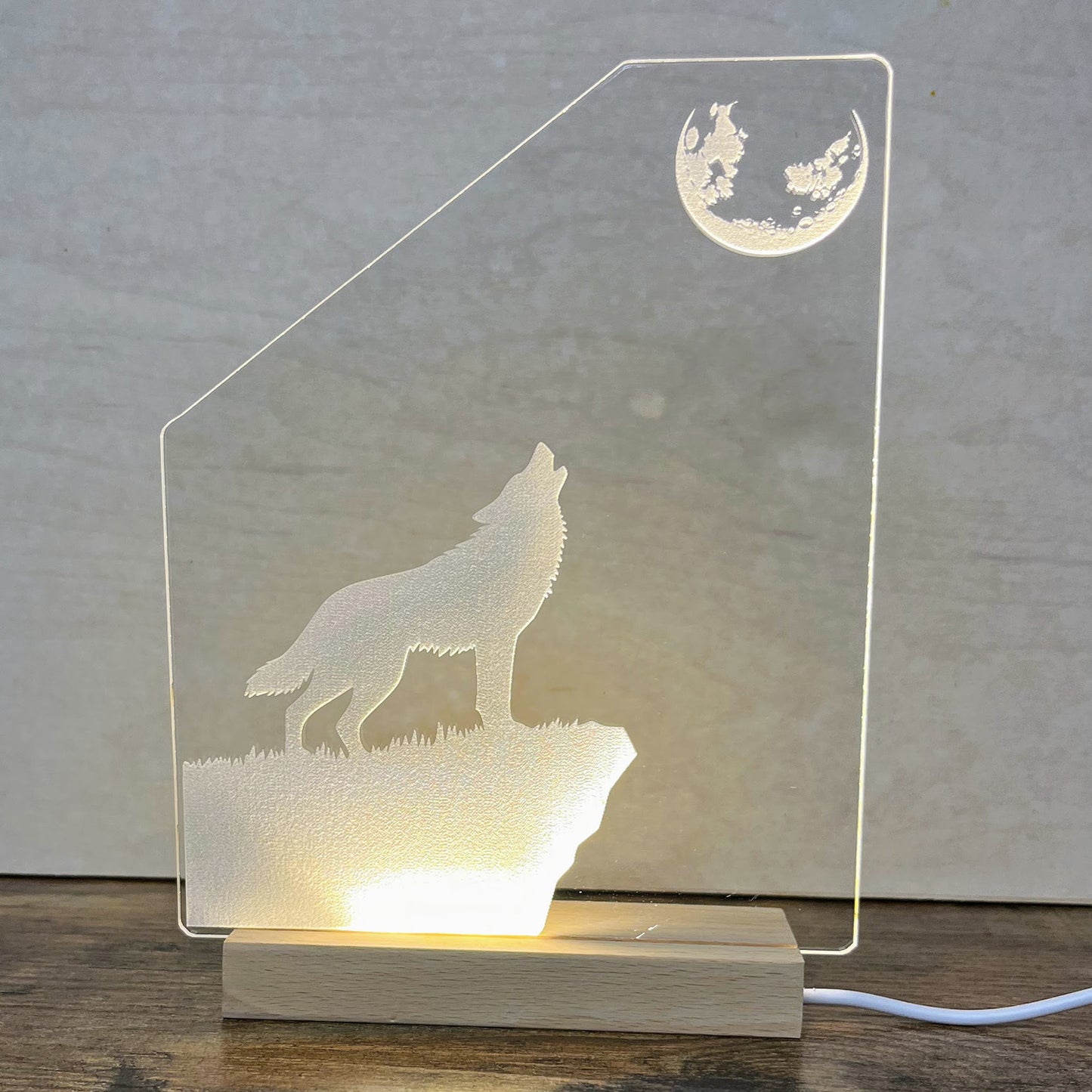 The following is needed to complete this laser-cut design: LED Light Lamp Base - Glowforge