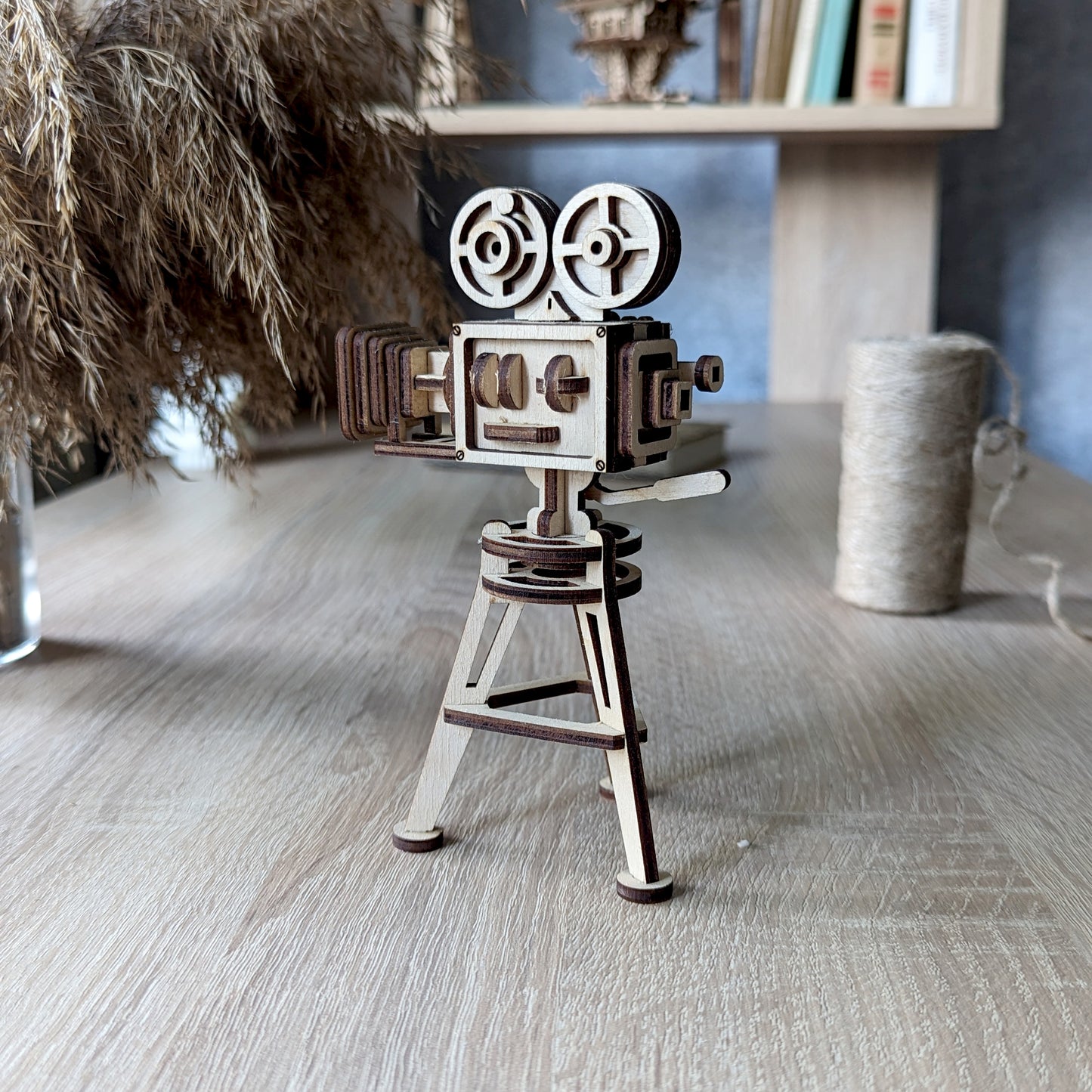 Miniature Retro Old Style Rotating Video Camera