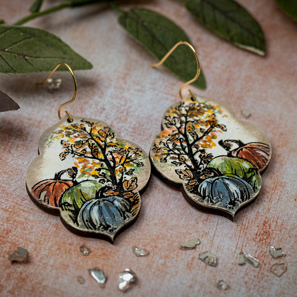 Moroccan Shaped Fall Pumpkin Scene Earrings – Glowforge Shop