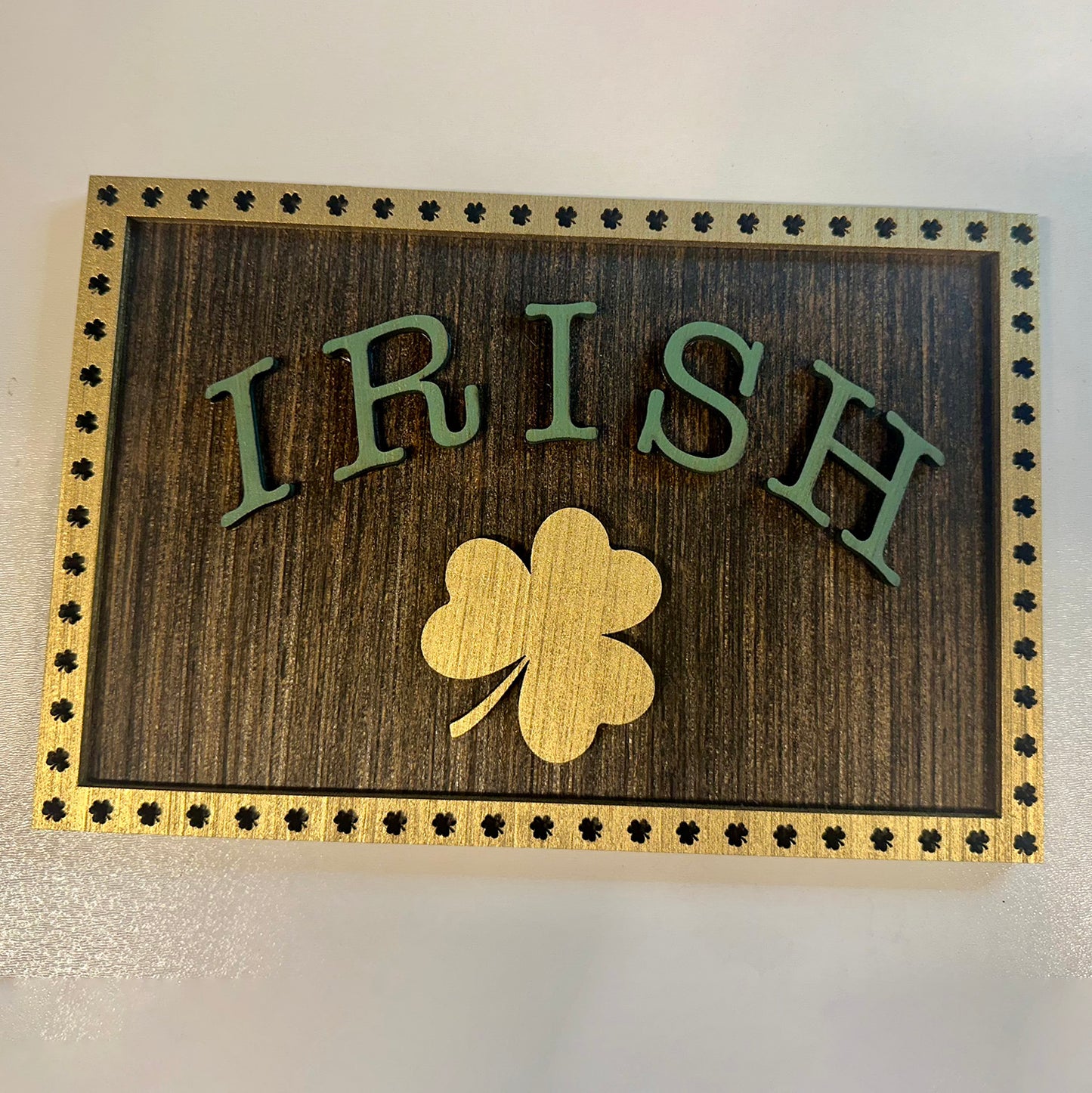 St. Patrick’s Day Irish Wall Sign with Shamrock Border - Glowforge