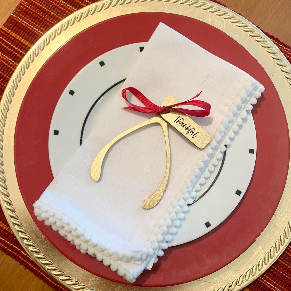Thanksgiving Wishbone Plate Decor - Glowforge
