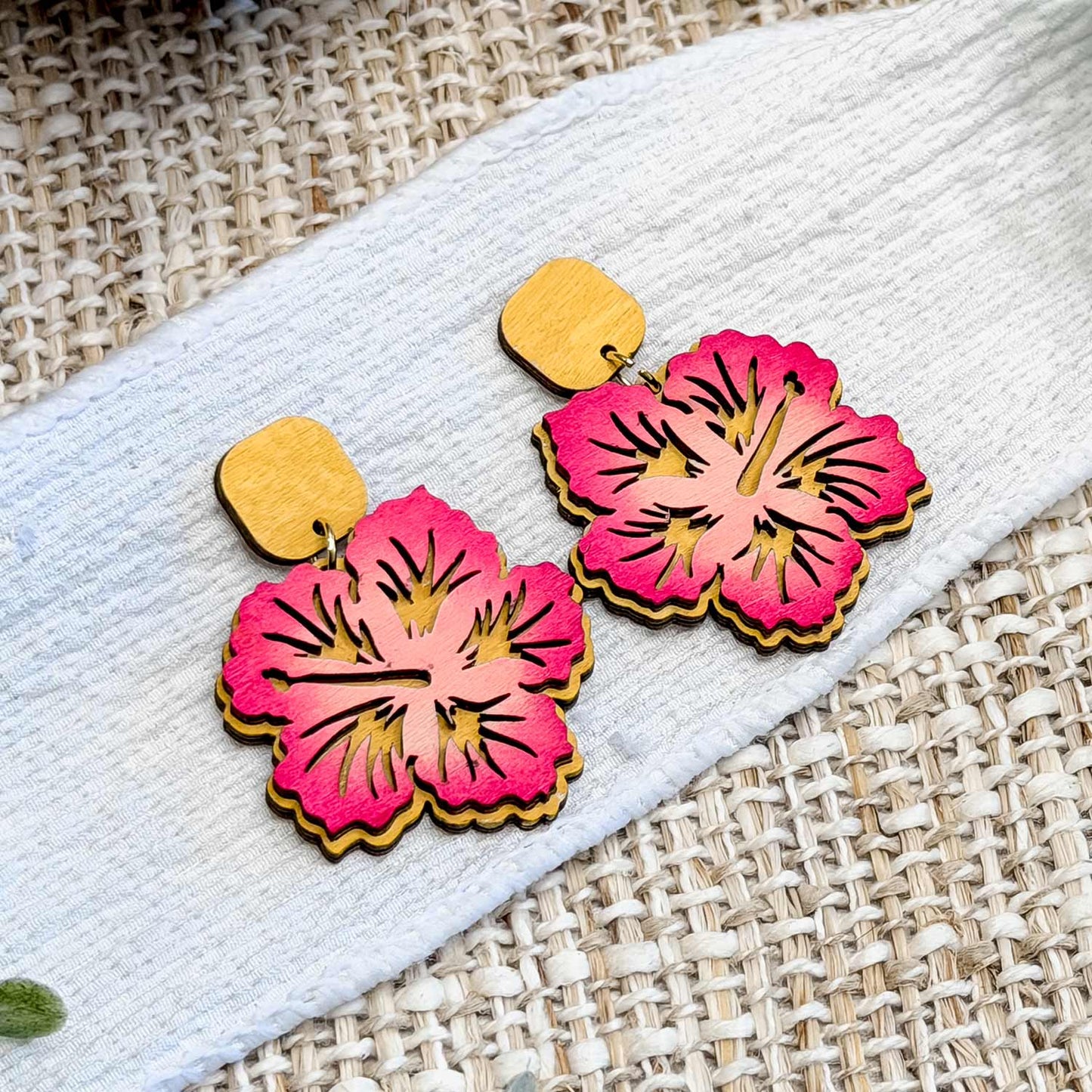 Tropical Hibiscus Dangle Earrings - Glowforge