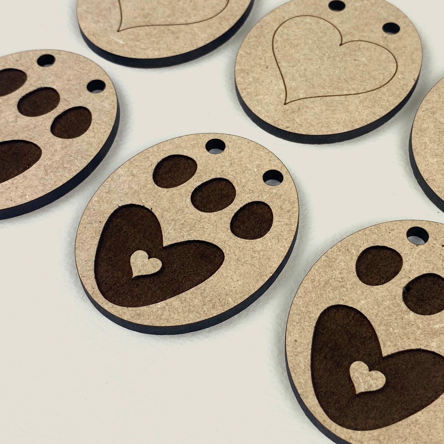 Hearts and Paws Swag Art