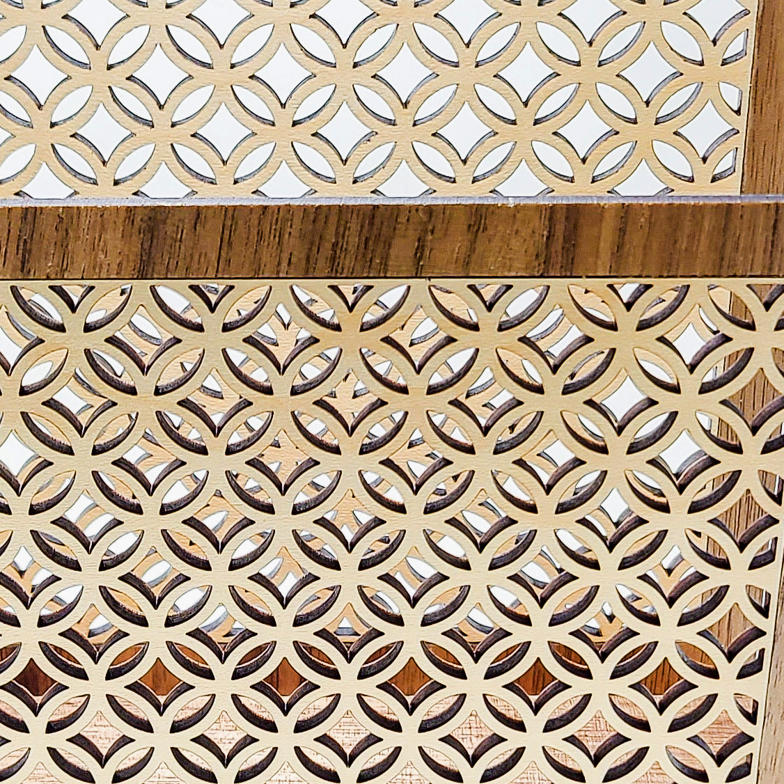 Shippo-Patterned Vertical Napkin Holder