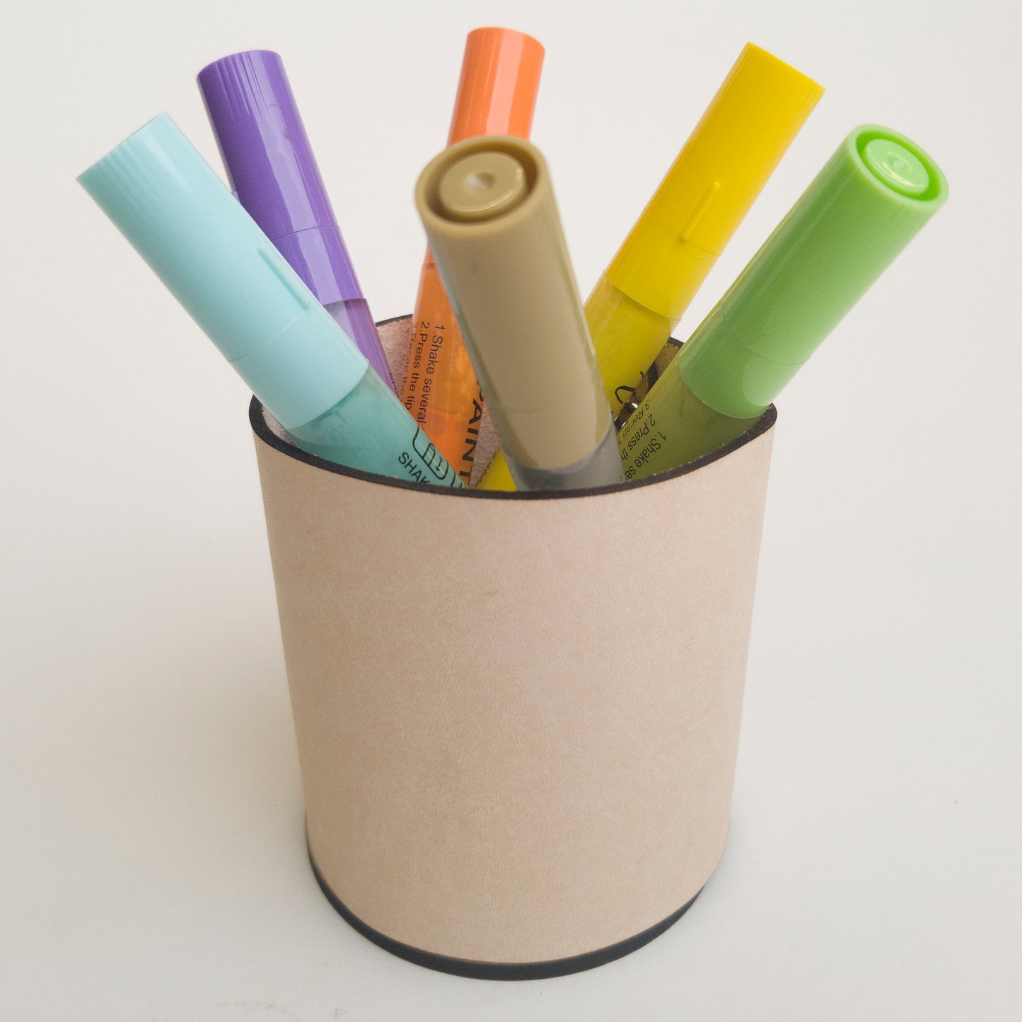 No-Sew Cylindrical Leather Container