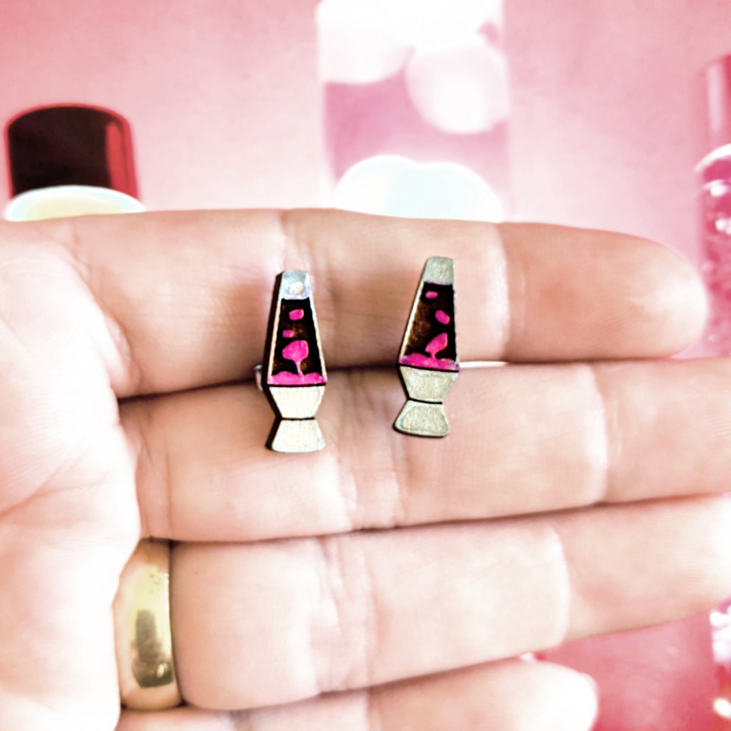 Morphing Lava Lamp Studs