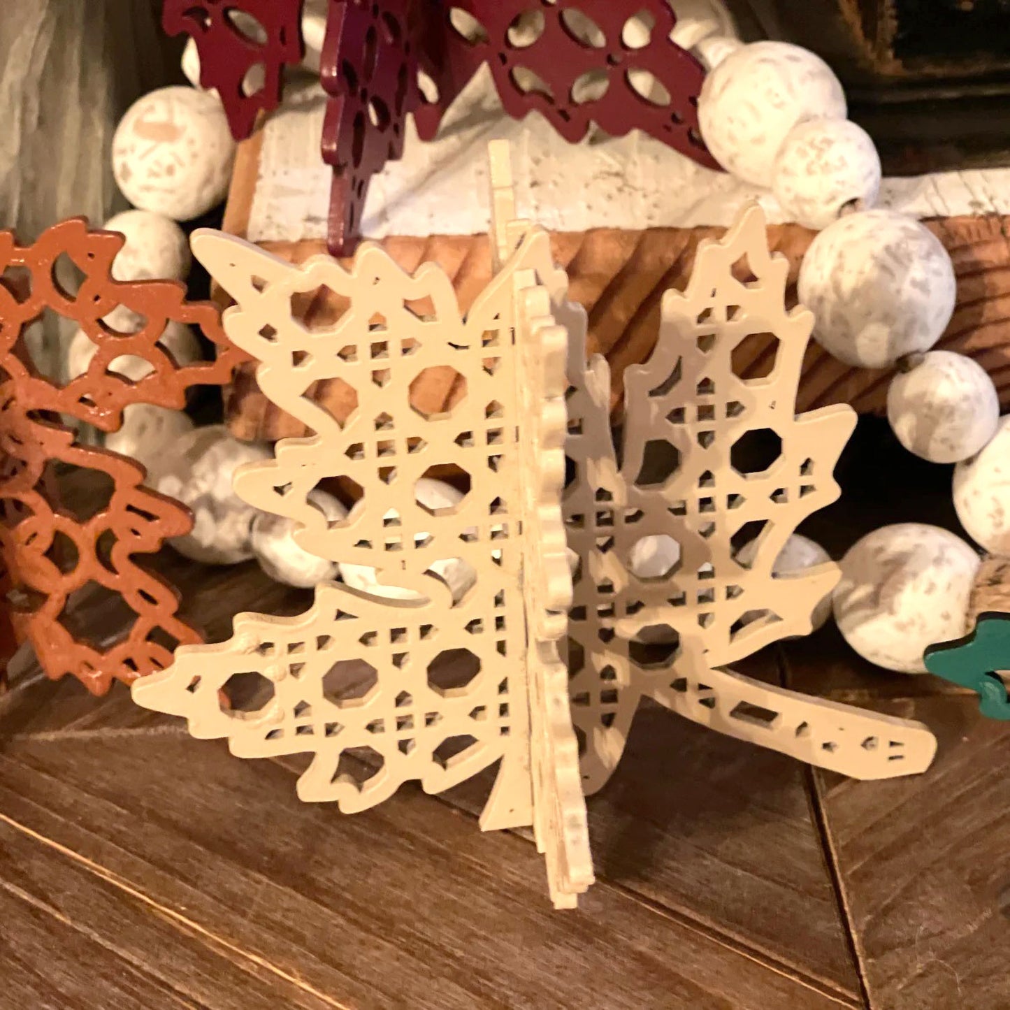 3D Farmhouse Style Maple Leaves (Set of 5)