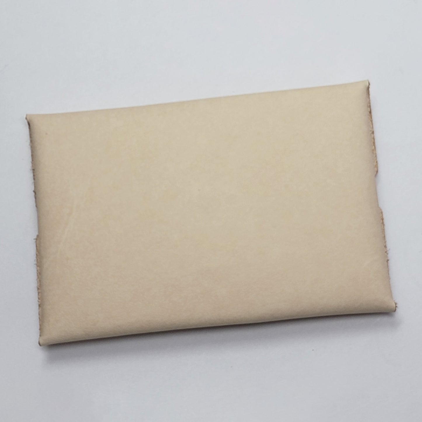 No-Stitch Leather Scalloped Card Pouch