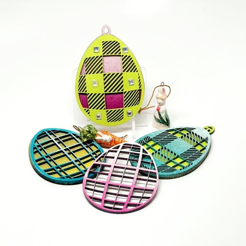 Buffalo Plaid Layered Egg