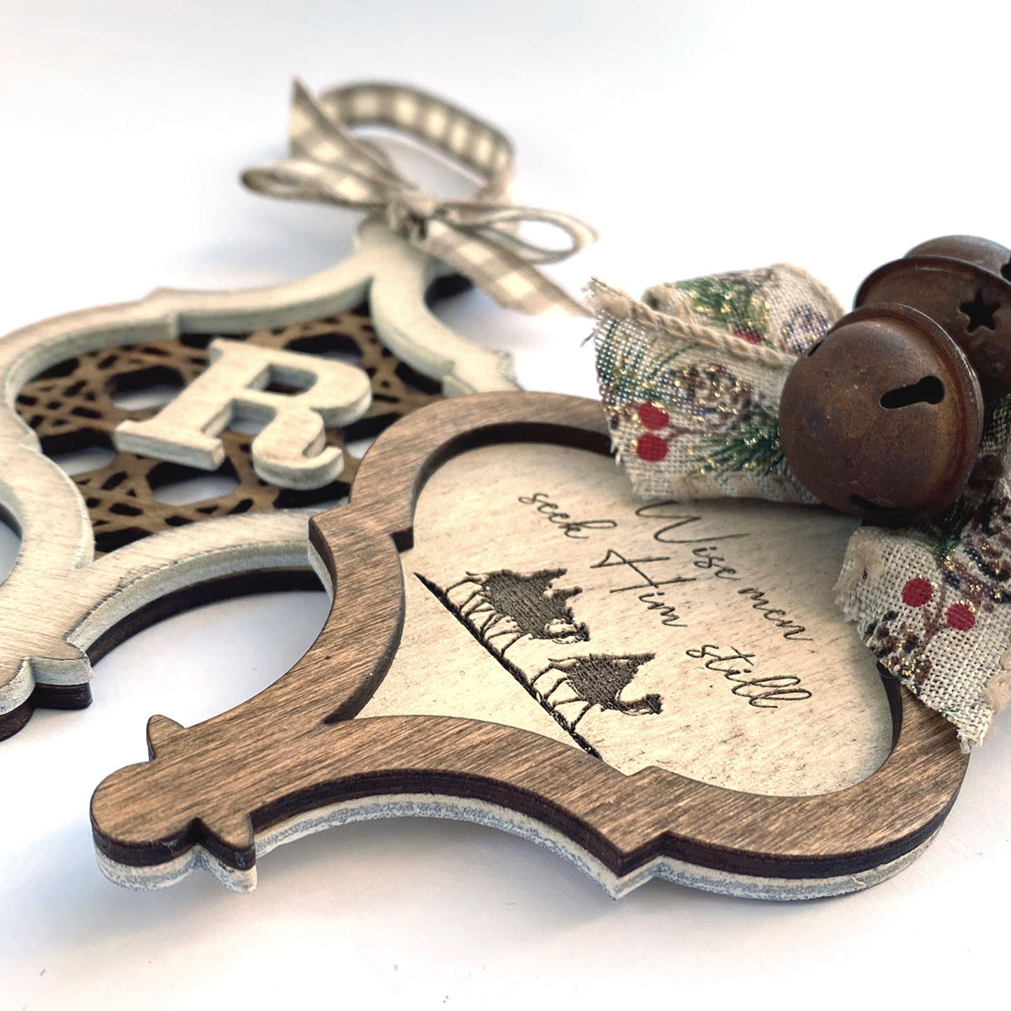 Christmas Hanging Tag Blanks - Spindle (Set of 7) Rattan, Shiplap and Engravable Surfaces