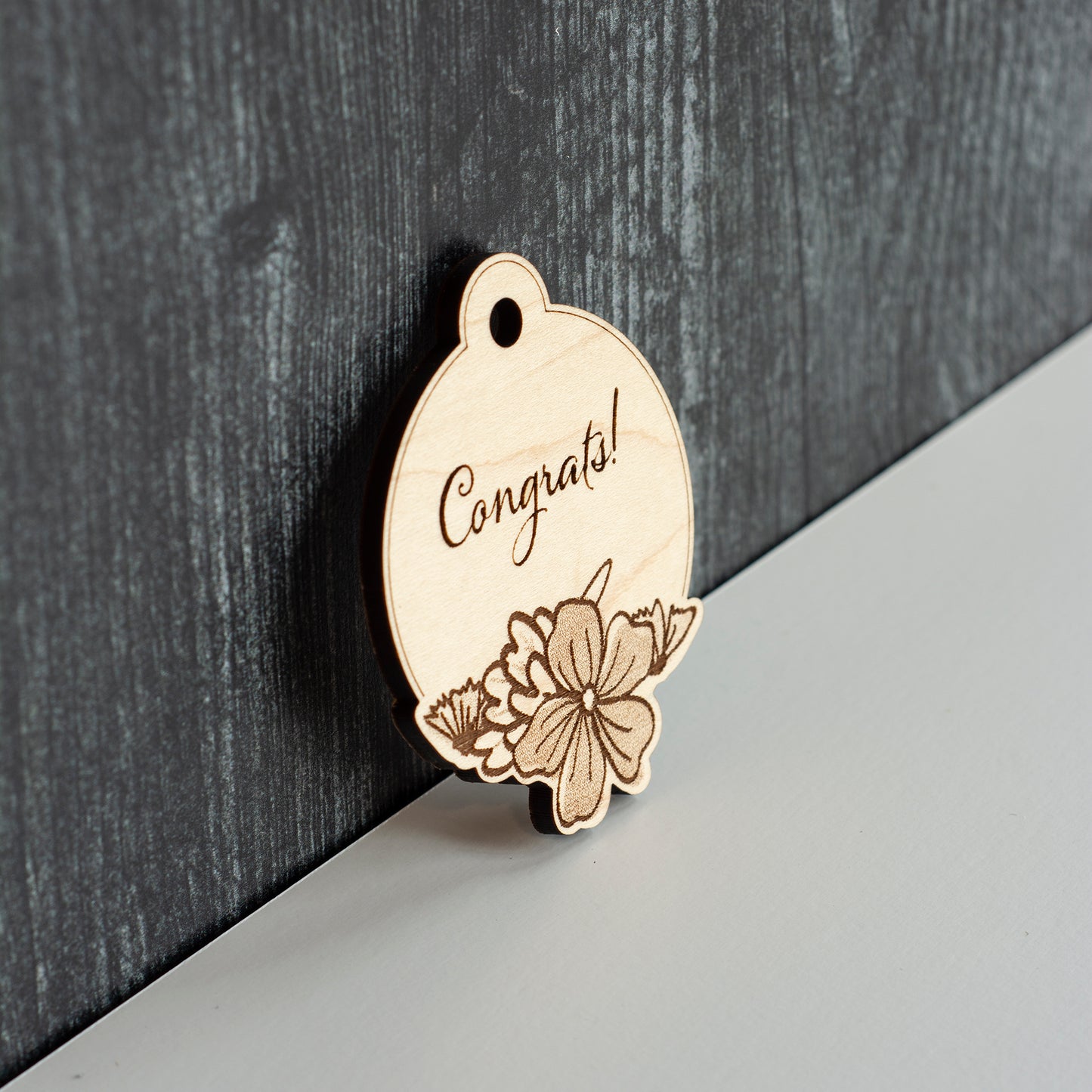 Floral "Congrats" Gift Tag