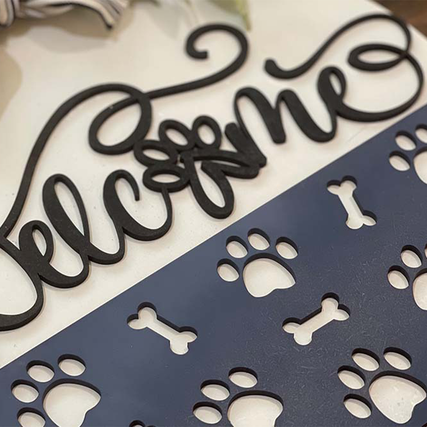 Dog Themed Welcome Sign