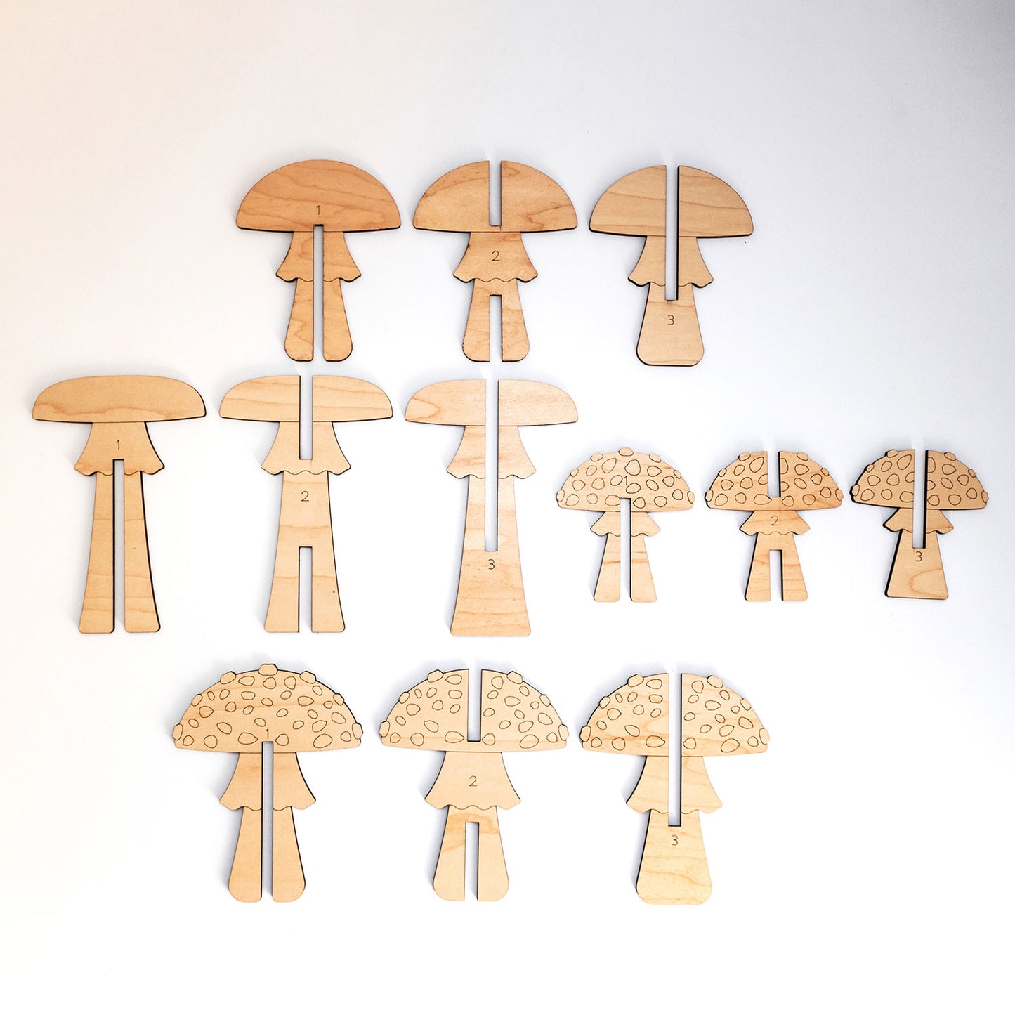 Freestanding Mushroom Decorations (Set of 4)