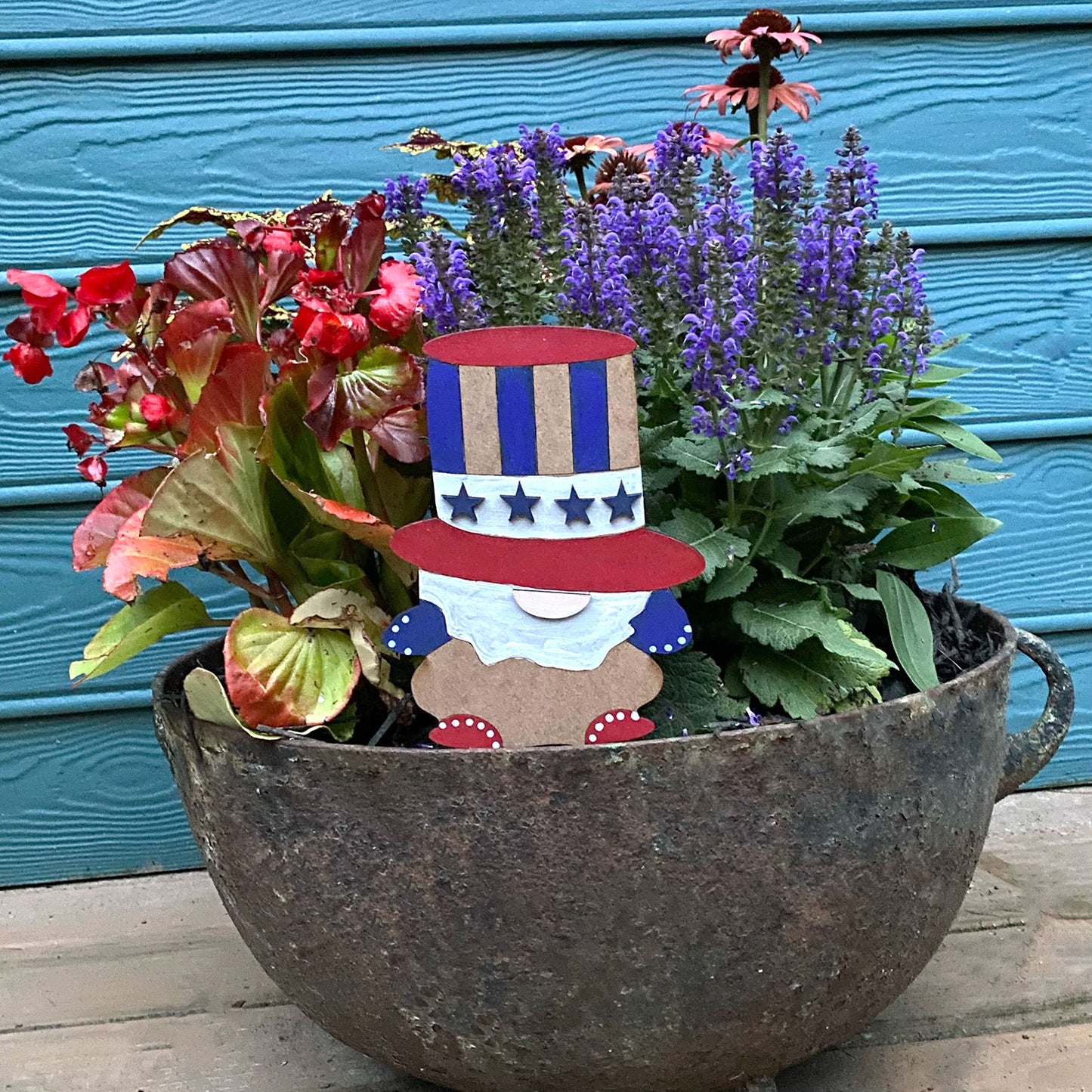 July Gnome