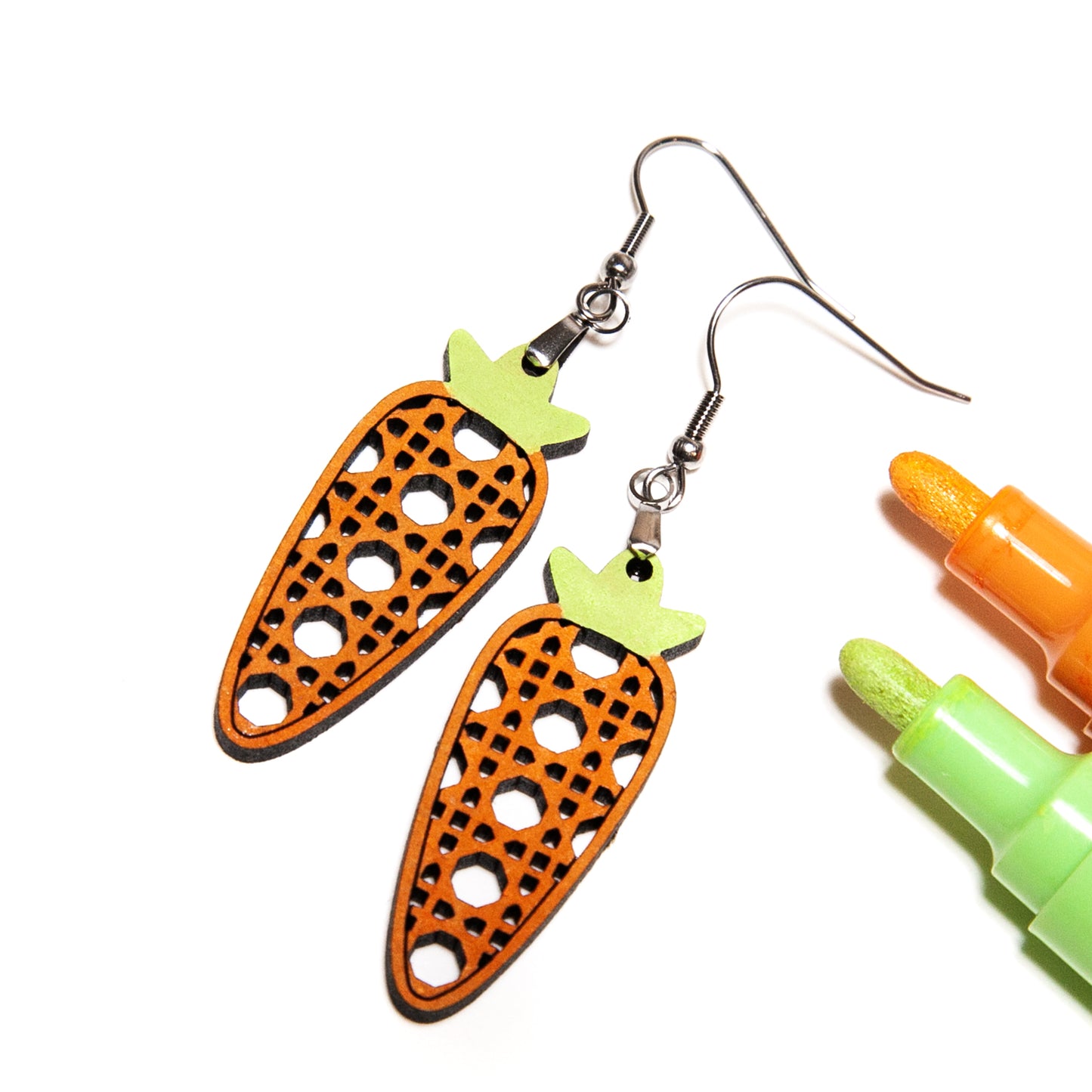 Rattan Carrot Earrings