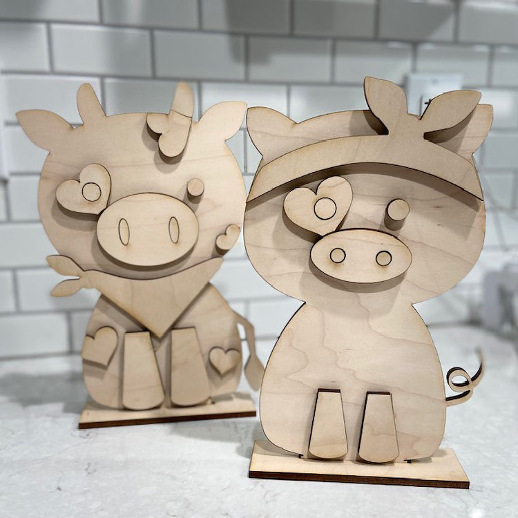 Standing Cow and Pig Kids Valentine Sign Shelf Sitter