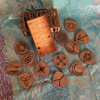 13 Witches Runes with Drawer