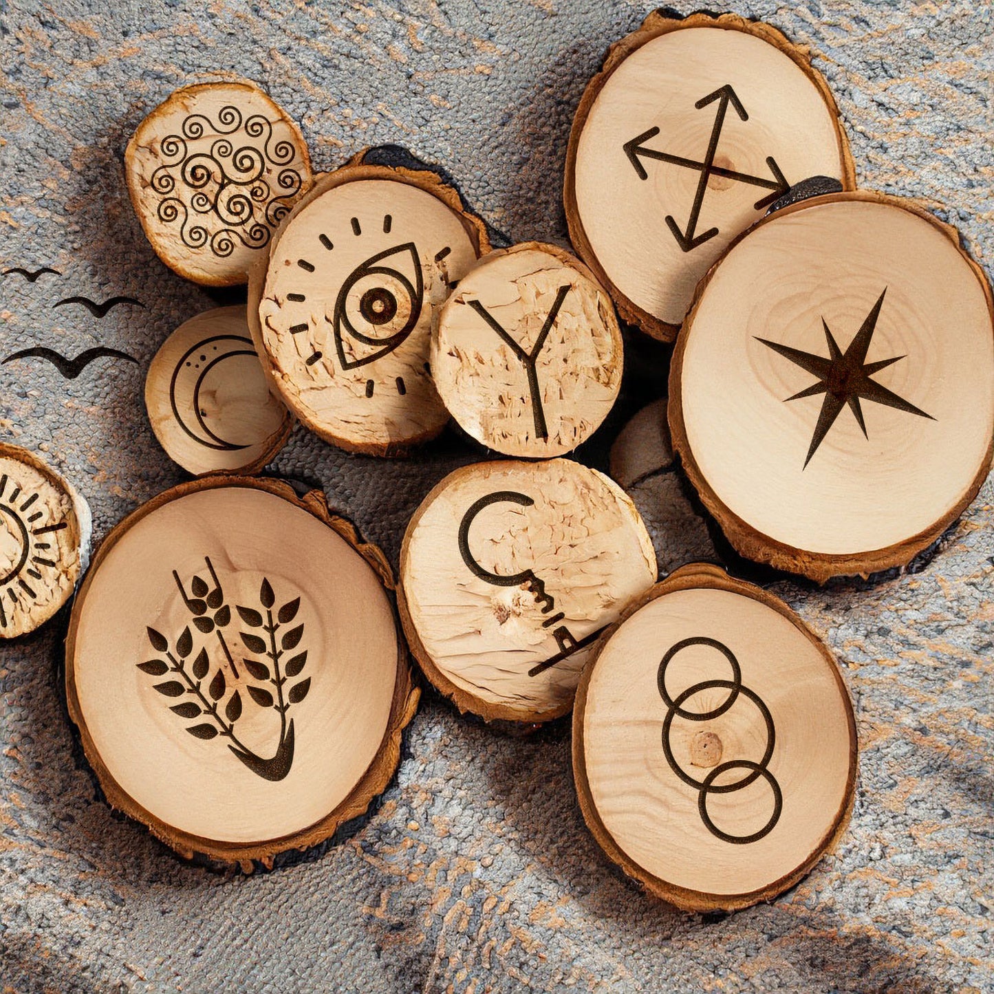 13 Witches Runes with Drawer