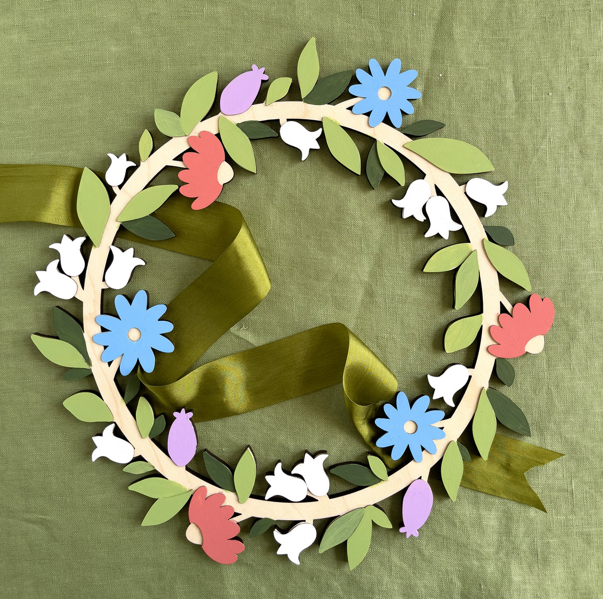 Glowforge Projects Spring Painted Wood Spring Wreath – Glowforge Shop