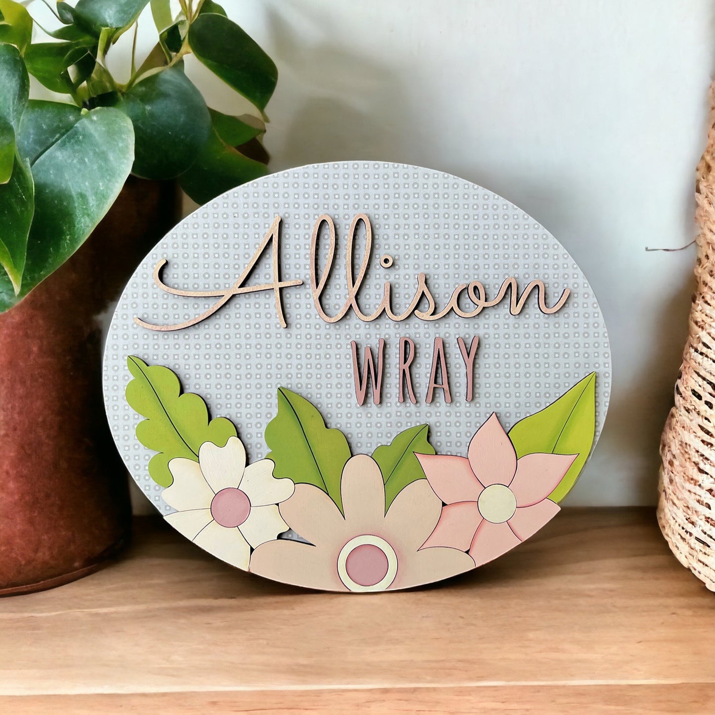 Adorable Floral Name Sign - Personalized Floral Nursery Décor