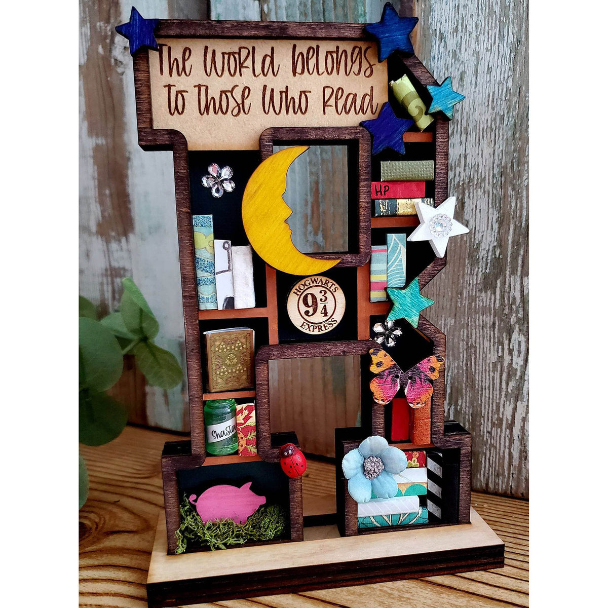 Alphabet Miniature Bookshelf - Letter