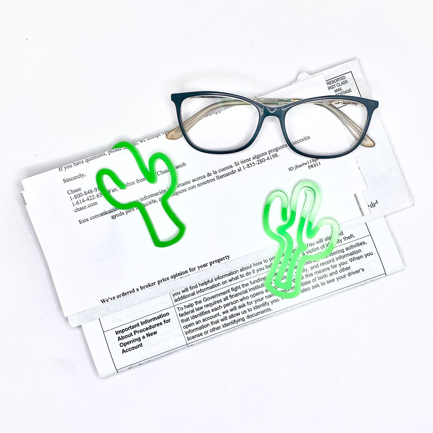 Cactus-Shaped Bookmark - Paperclip - Snack Bag Closure