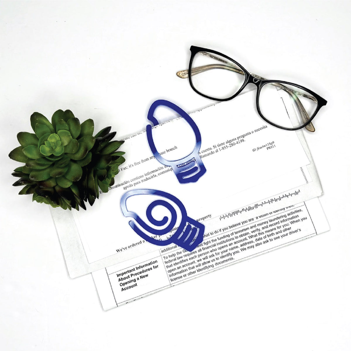Paperclip Shape Bulb Christmas Bulb-Shaped Bookmark with Card Backer - Paperclip - Snack Ba ...