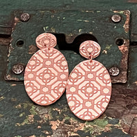 Diamond Pattern Design Dangle Earrings