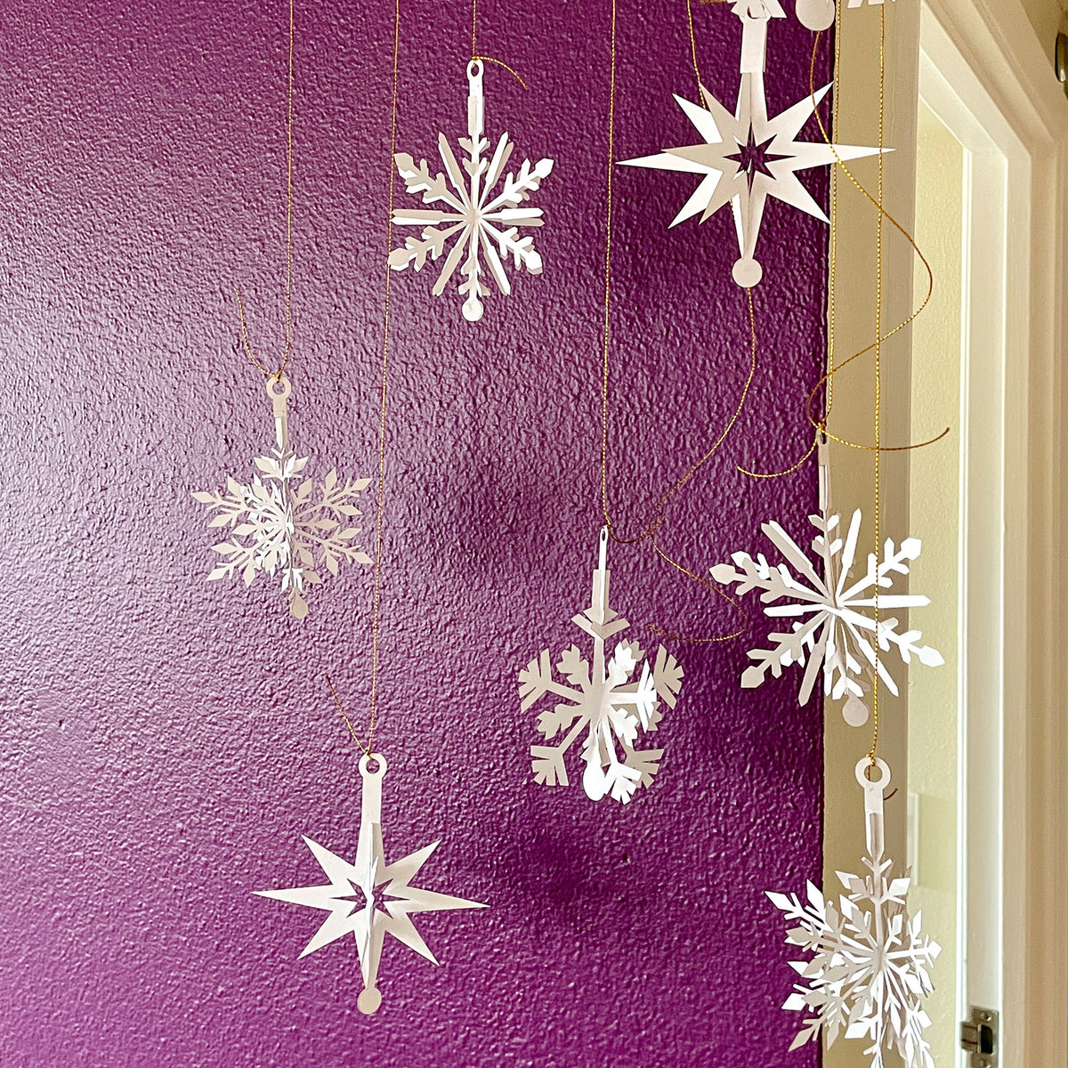 Stars Paper Snowflake Pattern Holiday Paper Star and Snowflakes (Set of 4) – Glowforge Shop