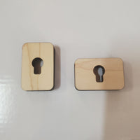Keyhole Hangers (Set of 4)