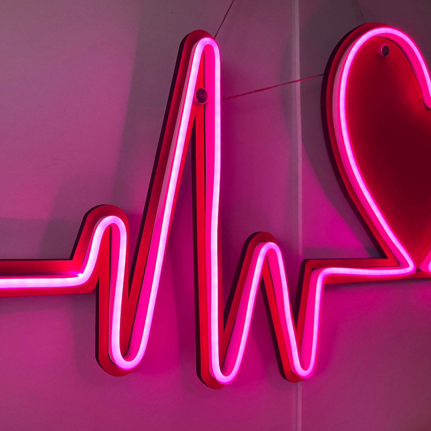 Neon Heartbeat Sign - Heartbeat Wall Decor