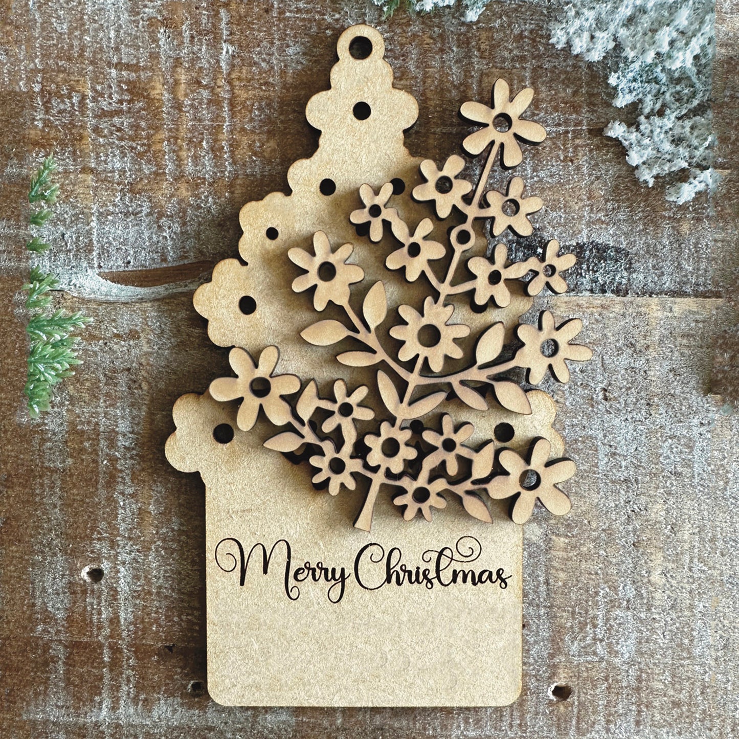 Personalizable Layered Flower-Themed Christmas Tree Ornament