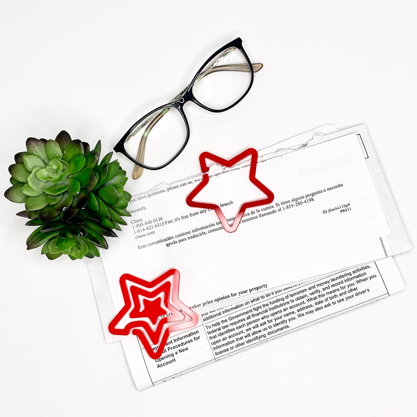 Star-Shaped Bookmark with Card Backer - Paperclip - Snack Bag Closure