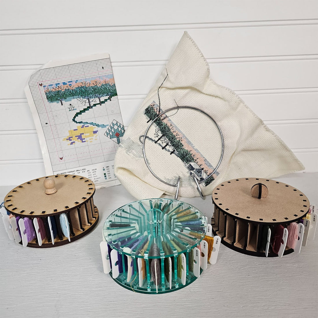 Tangle-Free Rotating Floss Carousel – Glowforge Shop