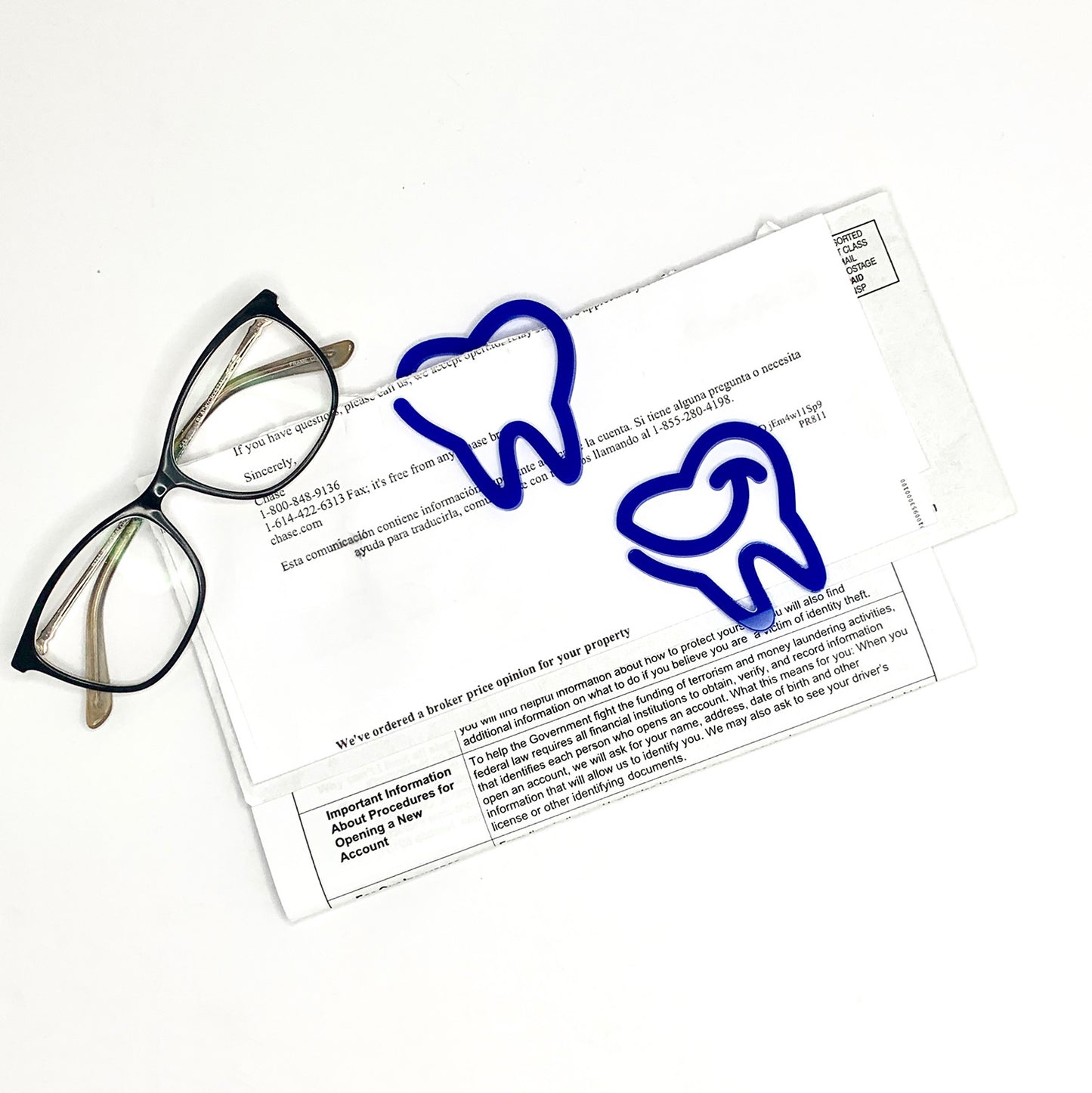 Tooth-Shaped Bookmark with Card Backer - Paperclip - Snack Bag Closure