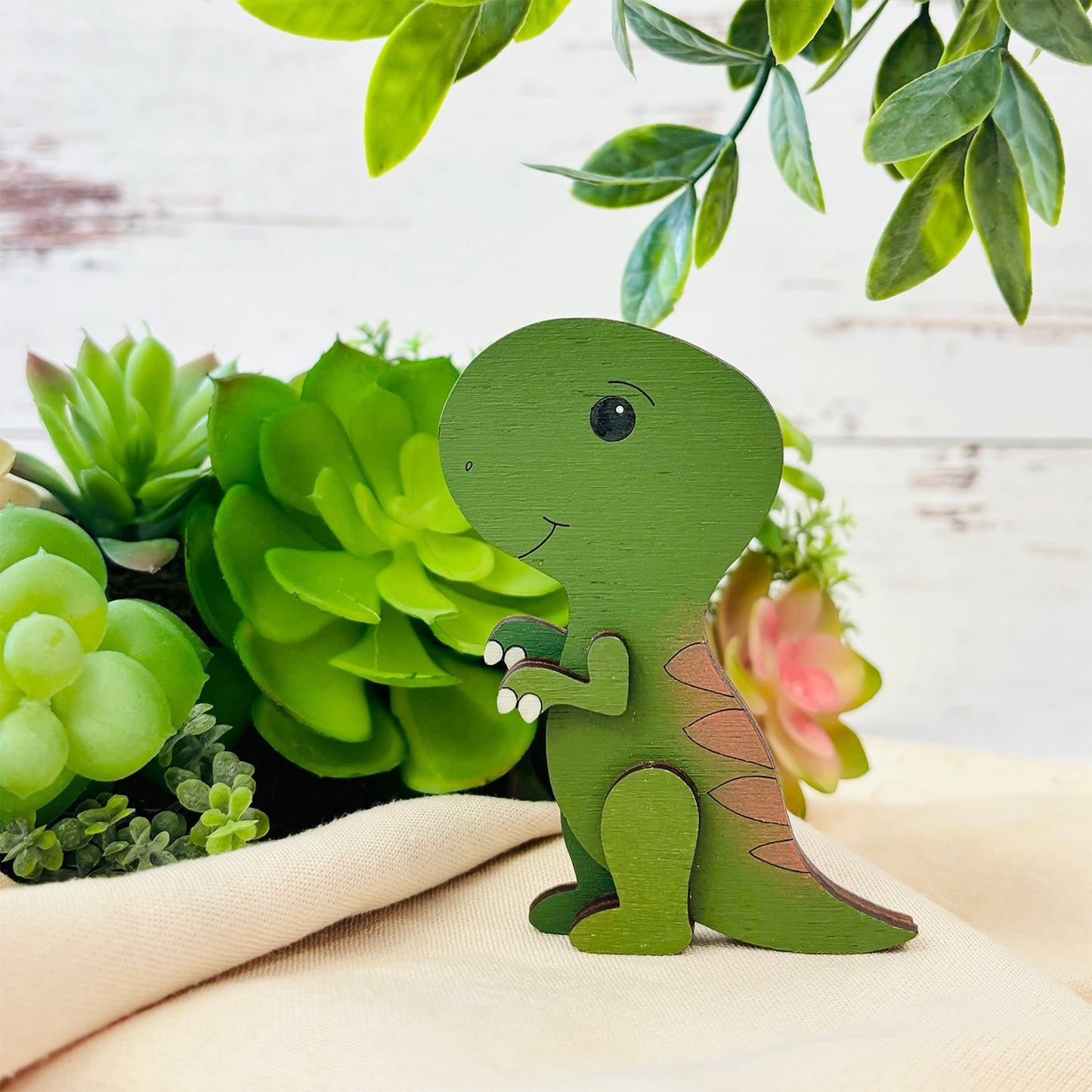 Build a Tyrannosaurus Pop-Out Card