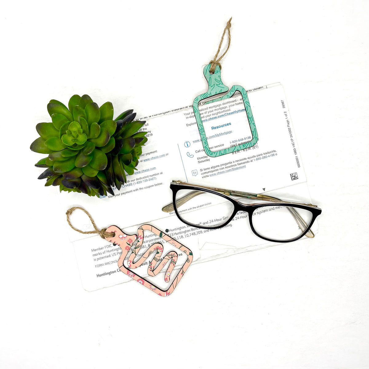 Charcuterie Board Shaped Bookmark with Card Backer - Paperclip - Snack Bag Closure - Glowforge
