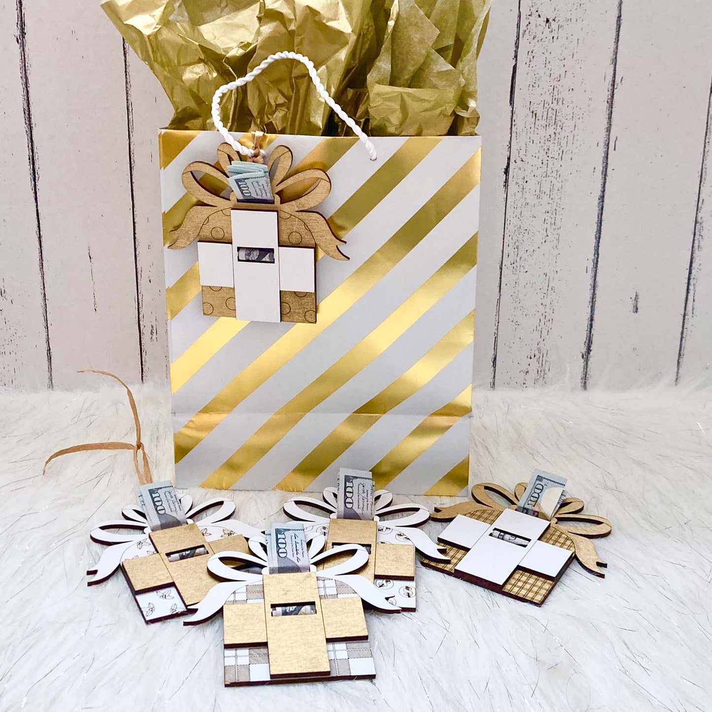 Christmas Ornament Money Gift Holder (Set of 5) - Glowforge