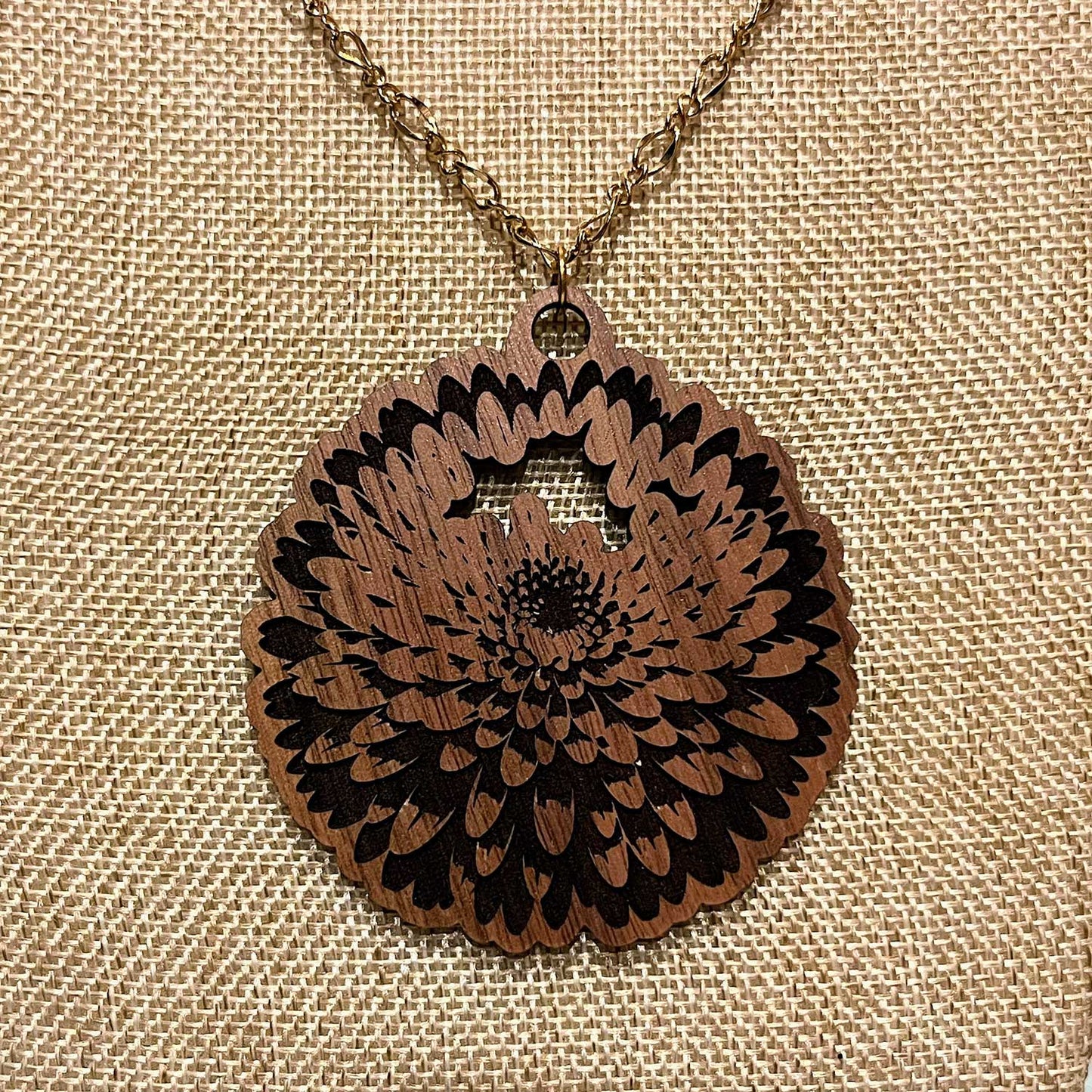 Chrysanthemum Necklace Pendant - Glowforge