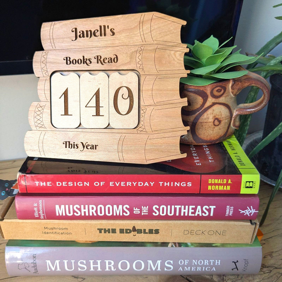 Customizable Counter for Books Read Shelf Sitter - Glowforge