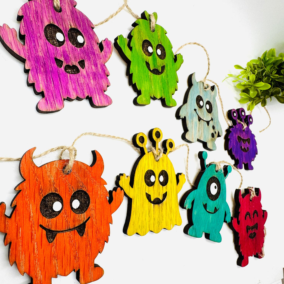 Cute Halloween Monster Garland - Spooky Monster Banner Decor (Set of 8) - Glowforge